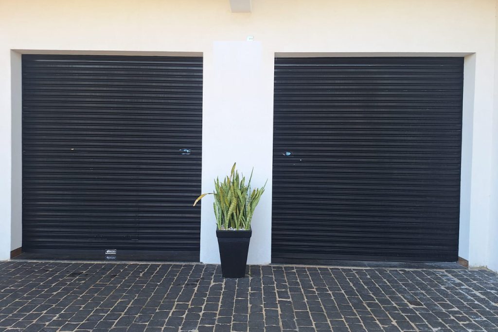 Portas de Enrolas Manual Uberlândia